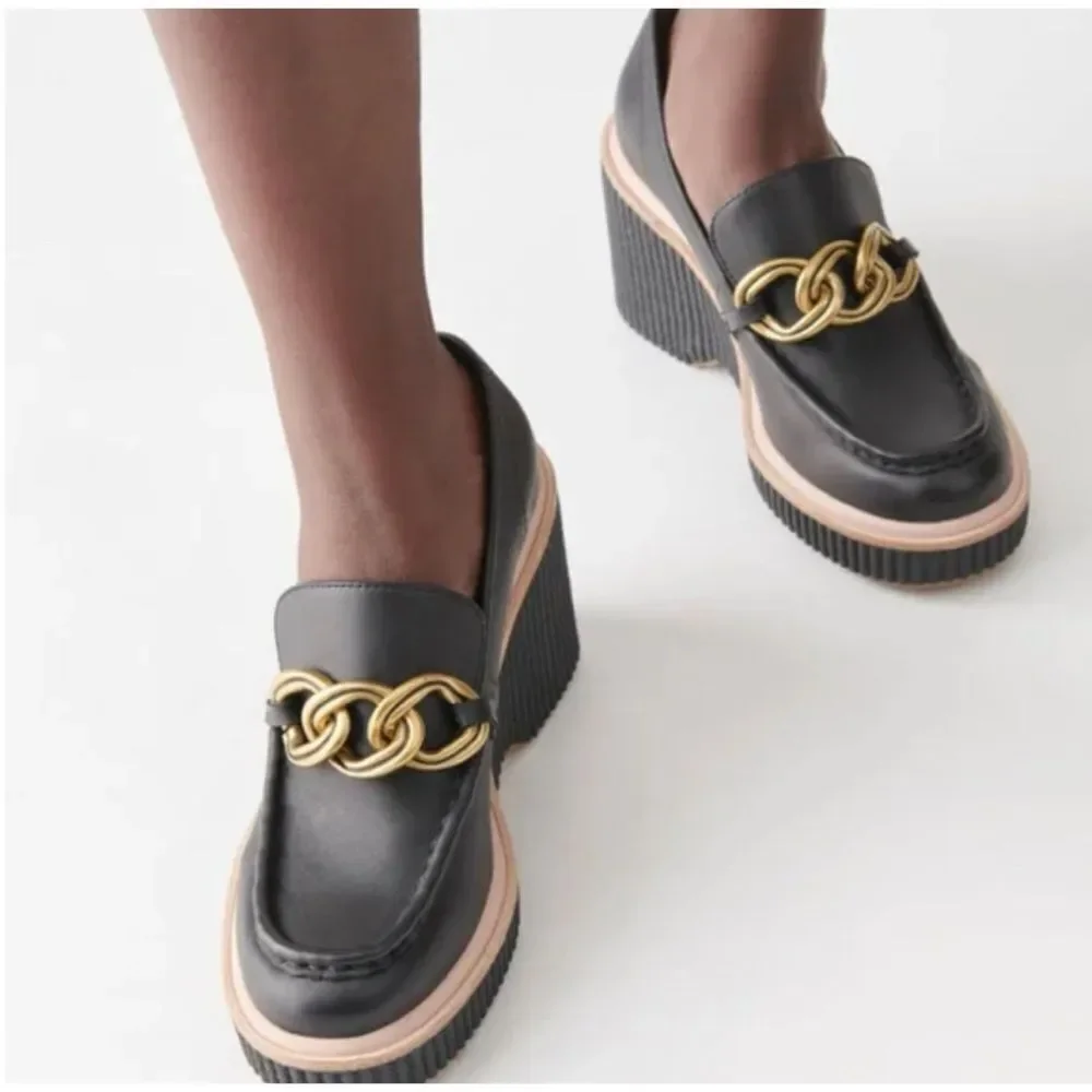 DOLCE VITA Leather Brenan Wedges in Black Size 9.5